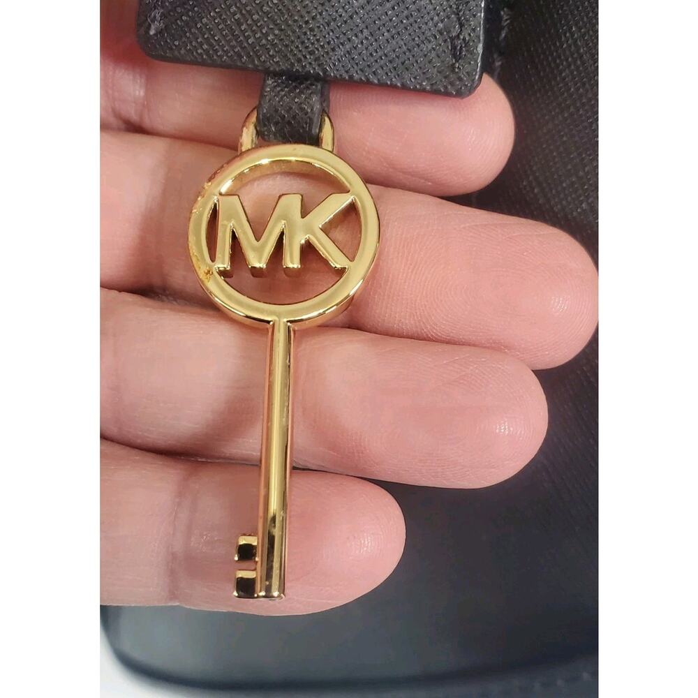 Michael Kors Hamilton Large Saffiano Leather Black Satchel Bag Gold Chain Purse - Picture 4 of 16